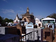 San Estanislao - Kerkhof